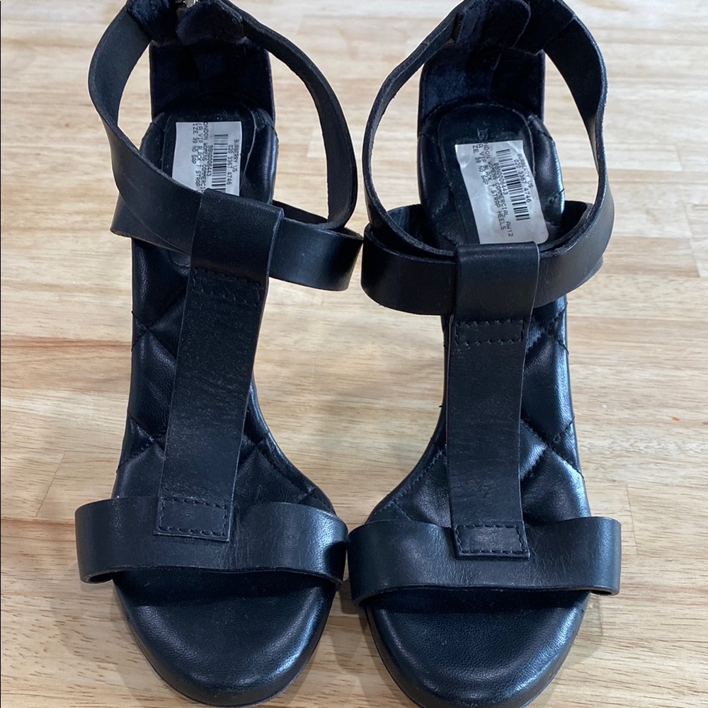 Preloved Burberry T strap sandals with heels